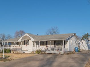 704 Guiling St, Bloomfield, MO 63825