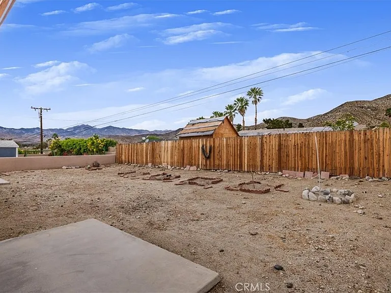66144 Avenida Cadena — Photo 25
