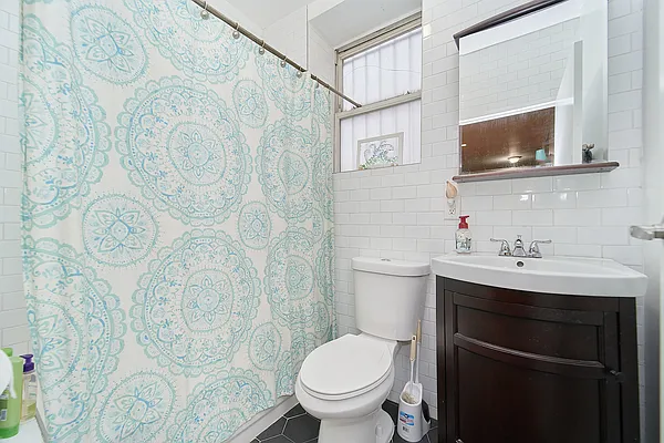 Rented by Living New York | media 9