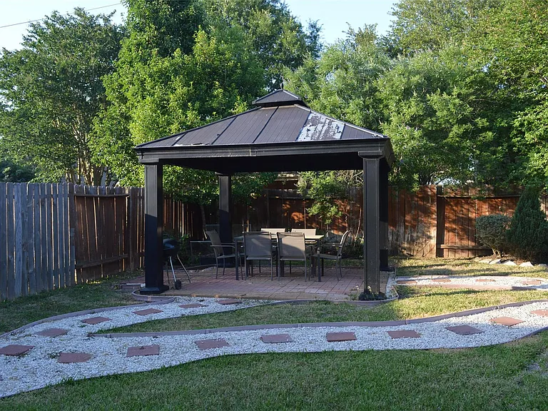 6210 Marble Hollow Ln — Photo 40