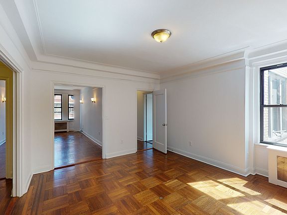 3rd image of 222 W 83rd St APT 1B