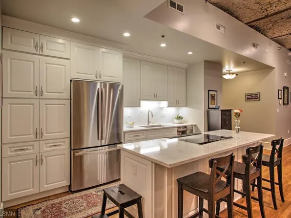 300 Wall St Unit 207, Saint Paul, MN 55101