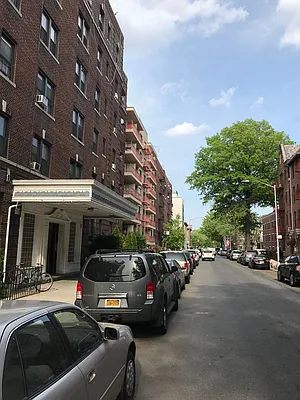 Rented by Zjama Realty Corp | media 17