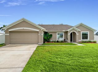 1018 SW Dartmouth Ave, Port Saint Lucie, FL 34953