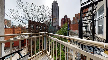 Rented by Bond New York