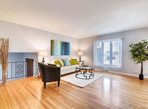3rd image of 7130 Walden Ln