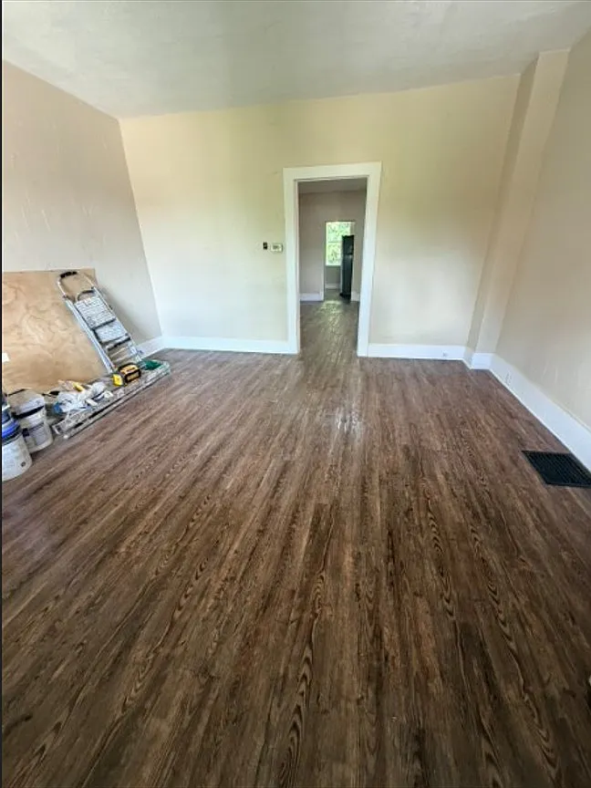 2 bed, 1376 sqft, $1,050 — Photo 1