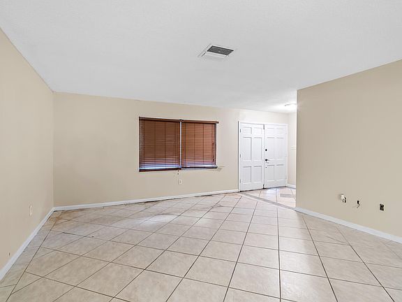 2nd image of 1665 Leach Cir