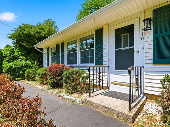 4th image of 110 Ruby Lane