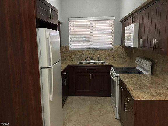 1_-_Full_Marketing_Photos-8