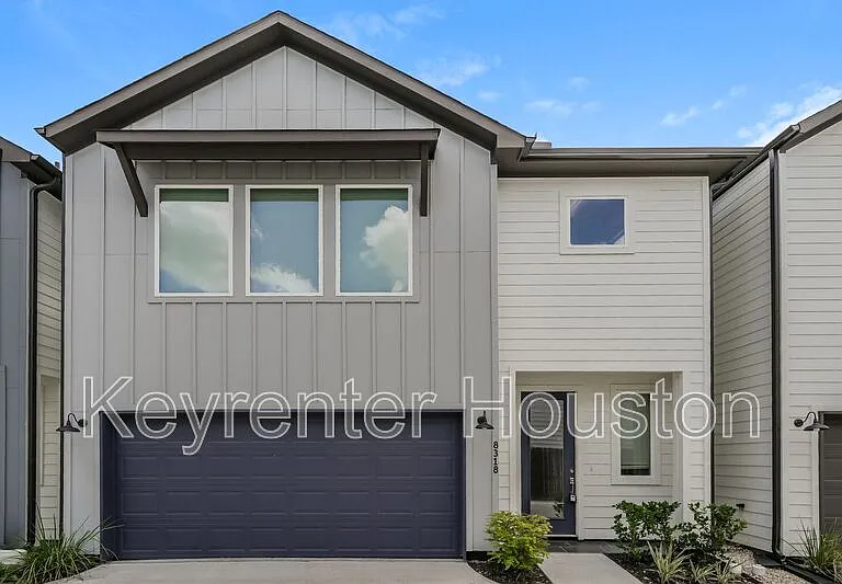 8318 Curry Rd — Photo 1