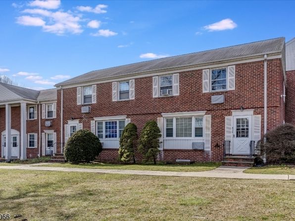 Summit NJ Condos & Apartments For Sale - 2 Listings | Zillow