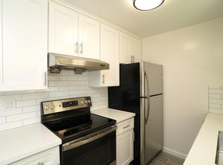 150 Irene Ct #6, Belmont, CA 94002