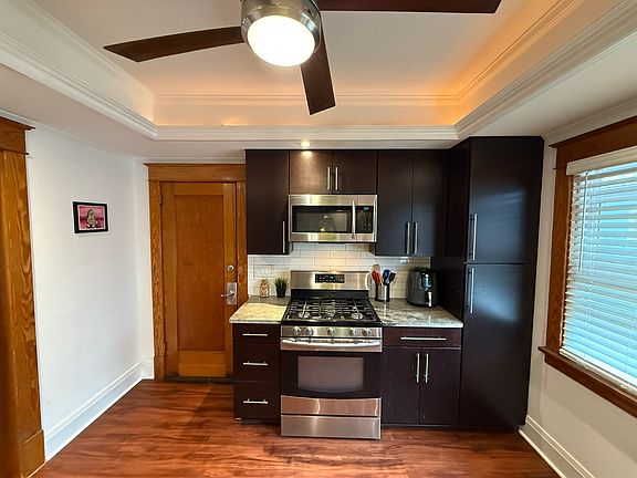 5th image of 104 Shoshone St