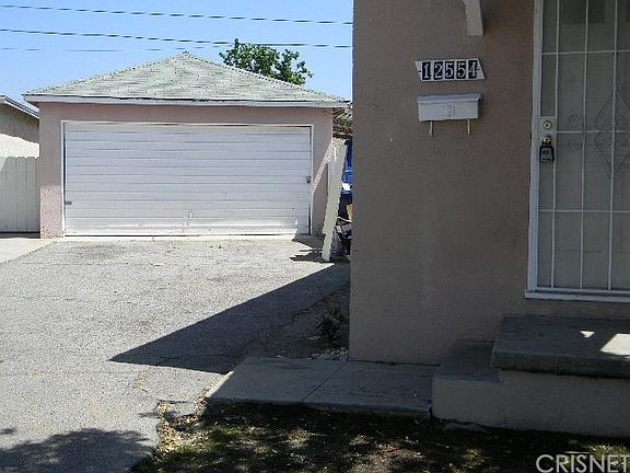 2nd image of 12554 Willard St