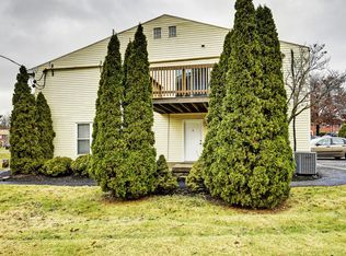 3810 Charter Oaks Dr APT 4, Louisville, KY 40241