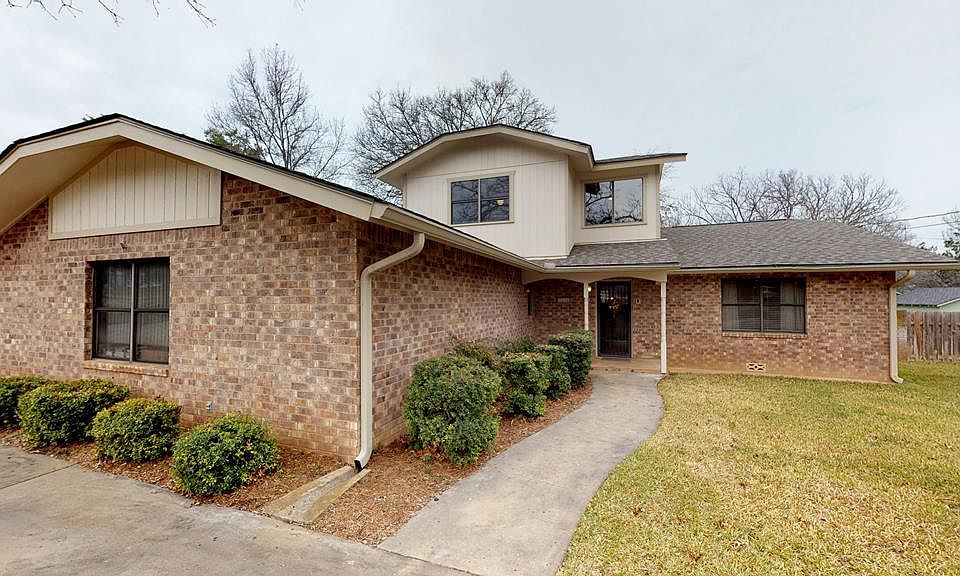 1st image of 2039 Briarwood Cir