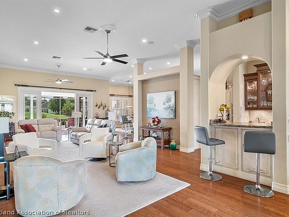 5th image of 3859 Enchanted Oaks Ln