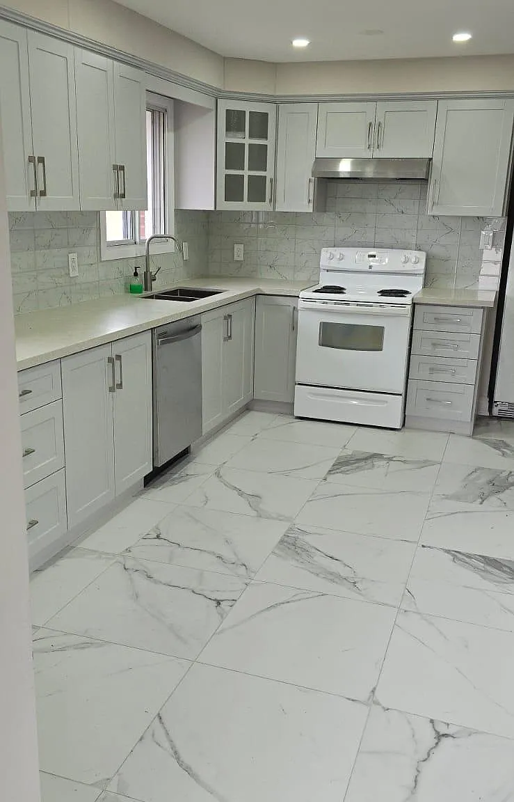 3 bed, $2,450 — Photo 2