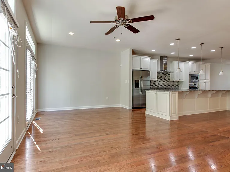 7872 Patterson Way — Photo 11