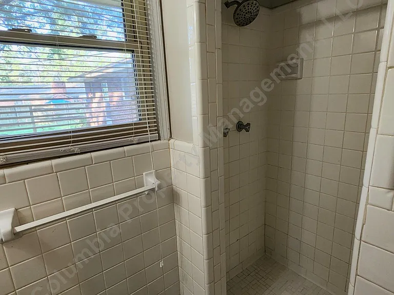 821 Arrowwood Rd — Photo 14