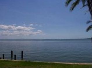 2400 Pinellas Point Dr S, Saint Petersburg, FL 33712