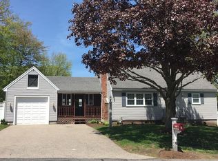 38 W Fountain St, Milford, MA 01757