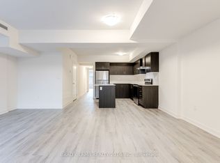 58 Elizabeth St S #2106, Richmond Hill, ON L4C 5W2