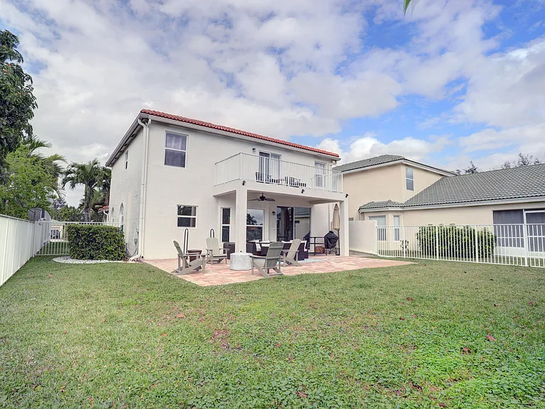 4018 Bluff Harbor Way — Photo 33