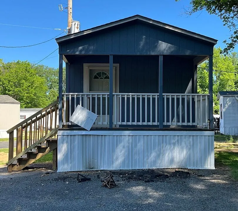 1678 Via Roma Dr