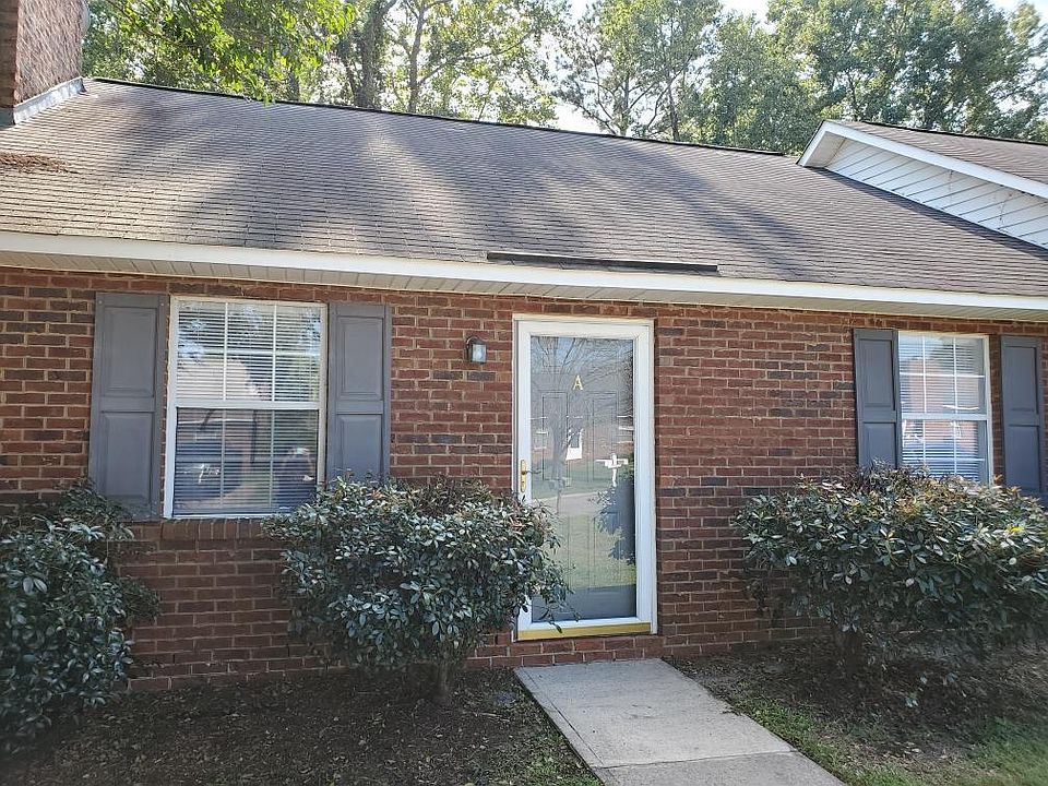 1st image of 4112 Bridge Ct #A