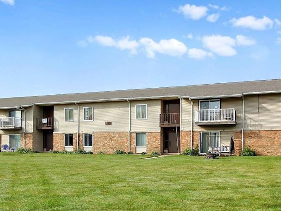 Somers Apartments 1108 87th Ave Kenosha WI Zillow