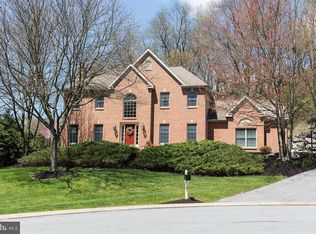 2653 Valley View Dr, Lancaster, PA