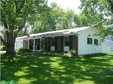 6401 Peardale Rd E photo 1
