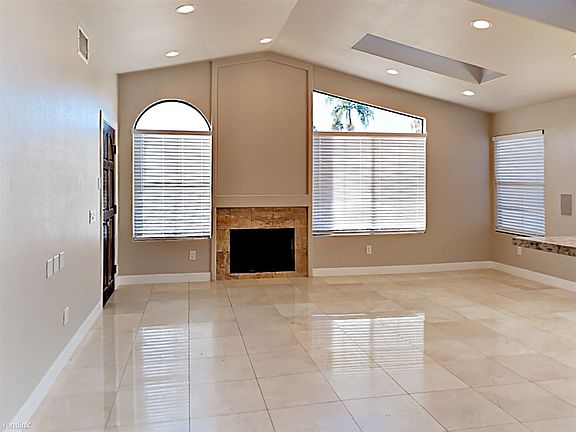 3rd image of 4535 52nd St #2