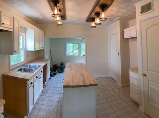 1211 Ashwood Rd, Charleston, WV 25314