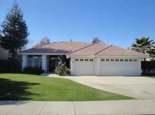 2441 Ollie Ct, Bakersfield, CA
