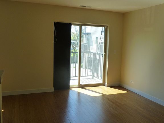 5th image of 540 Hyacinth Pl