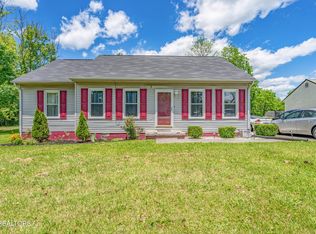 159 Little Creek Ln, La Follette, TN 37766