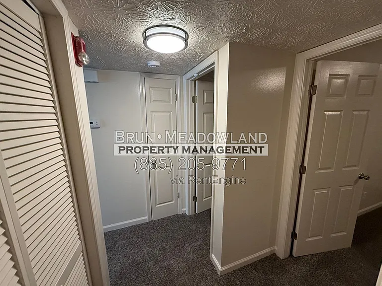 5525 Jacksboro Pike #7 — Photo 14