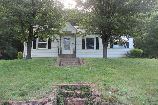 1st image of 4390 Appalachian Dr