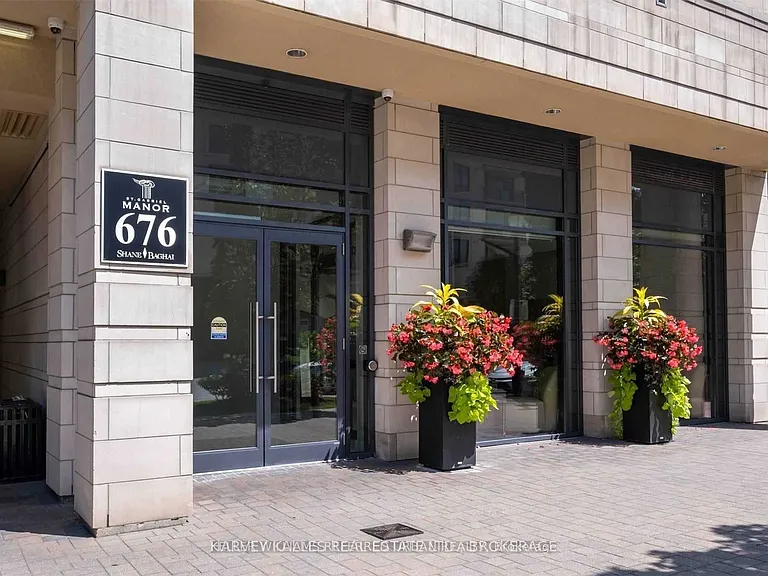 676 Sheppard Ave E #512 — Photo 3