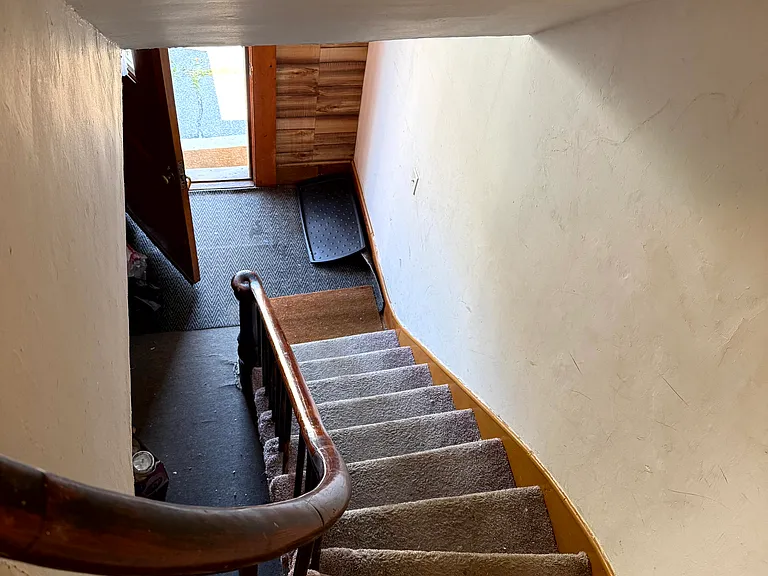 91 Willie St #2 — Photo 3