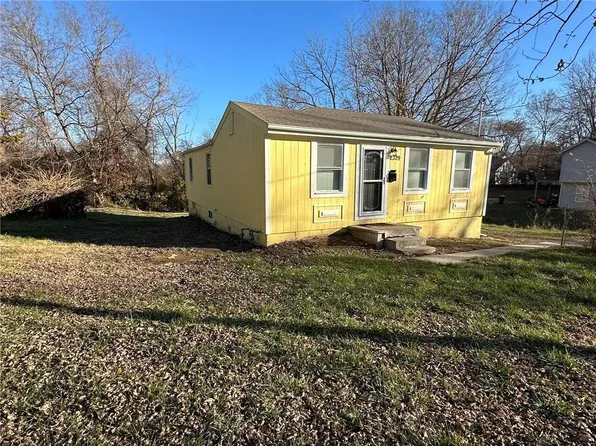 2329 S Glenwood Ave, Independence, MO 64052