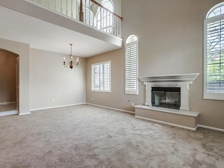 1879 Matin Cir #140 — Photo 16