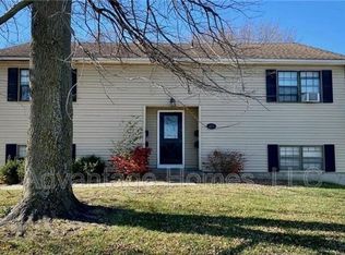 123 S Chester St APT D, Olathe, KS 66061