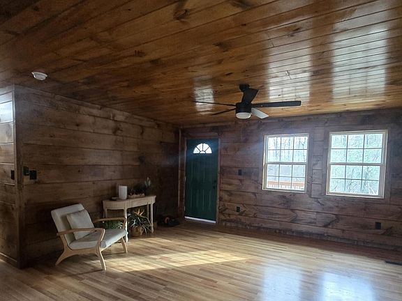 4th image of 120 Johnson Rd