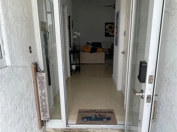 4920 SW 27th Ave, Fort Lauderdale, FL 33312