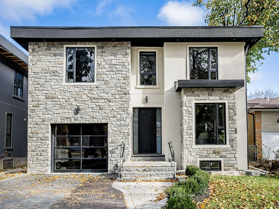 19 Donalda Cres #UPPER