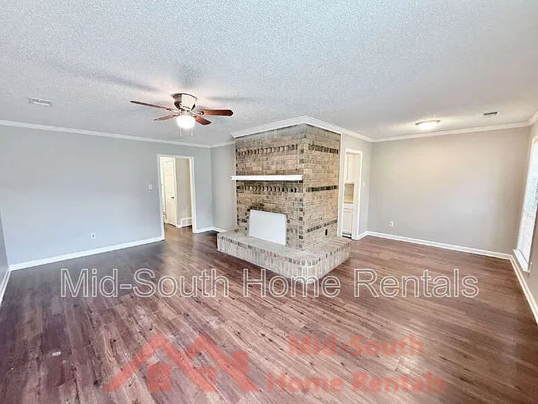 6001 Cedarcrest Ct — Photo 4
